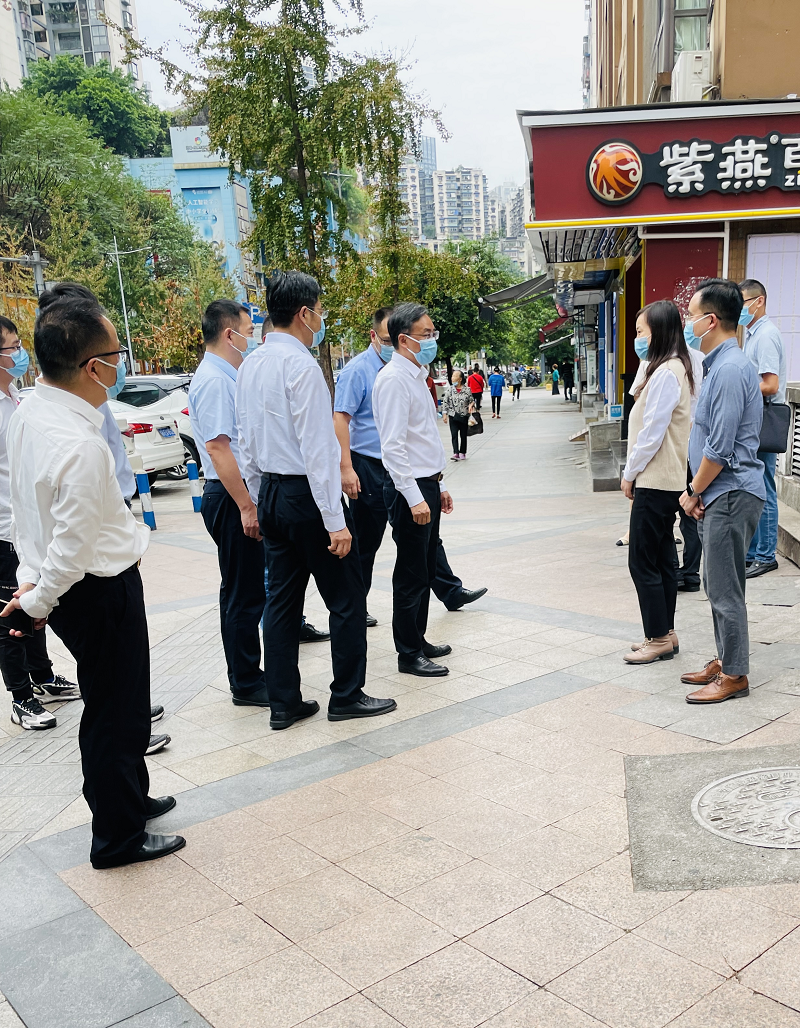 1664329176532767.png 南岸區區委書記檢查生鮮.png